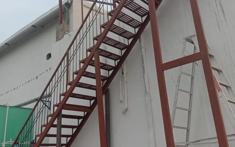 Staircase Fabricators